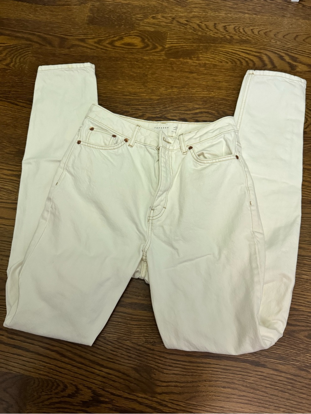 Topshop Women’s Cream Straight-Leg Jeans